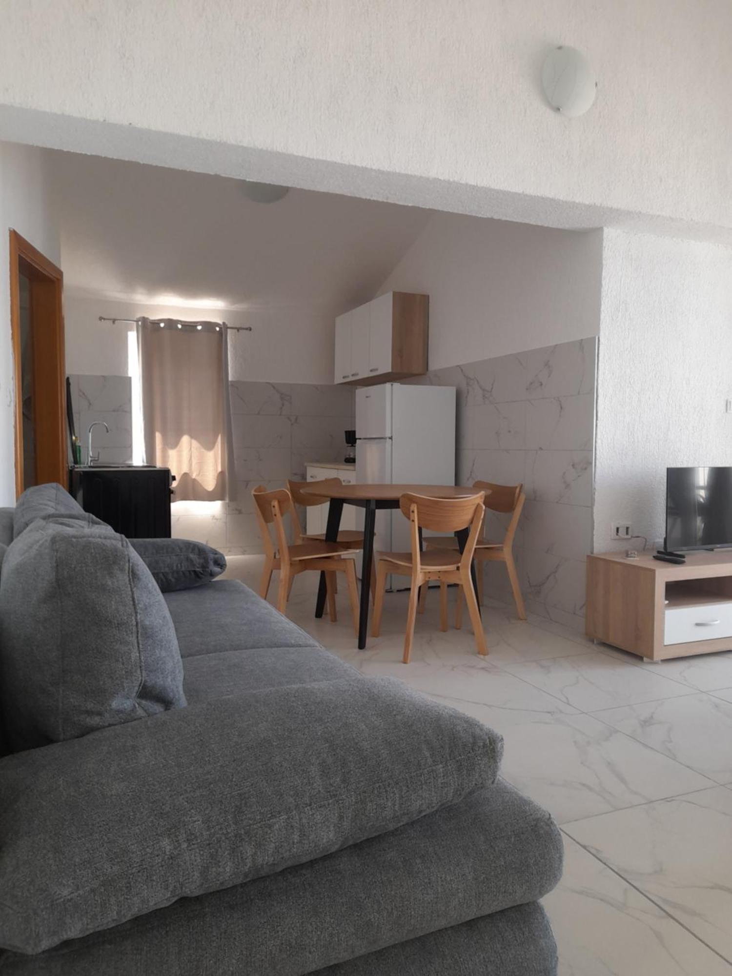 Apartments Radica Сень Экстерьер фото